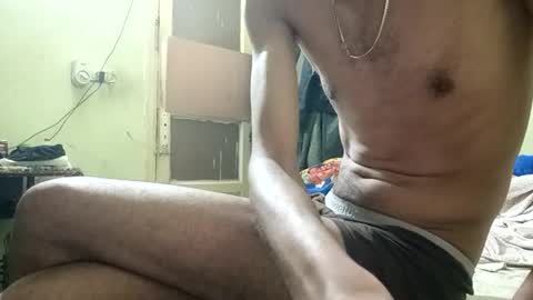 Snapshot of ezz_3zoo1 chatting on August 2, 2:32 am weza online show from August 2, 2:32 am
