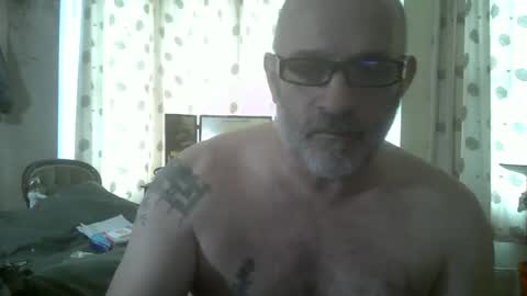 f1zzeek online show from March 9, 1:37 pm