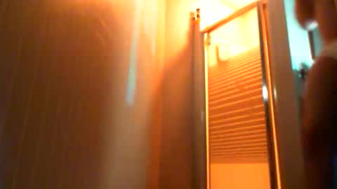 f4rtmaker online show from April 18, 2:15 am