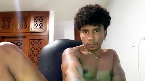 Snapshot of fabian_afroboy chatting on March 12, 3:24 am Fabian afroboy online show from March 12, 3:24 am