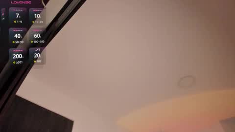 Thianna online show from February 5, 5:06 pm