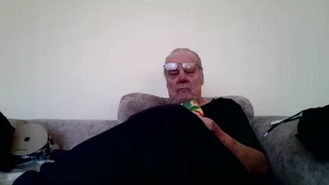 the masturbator online show from January 27, 2:02 pm