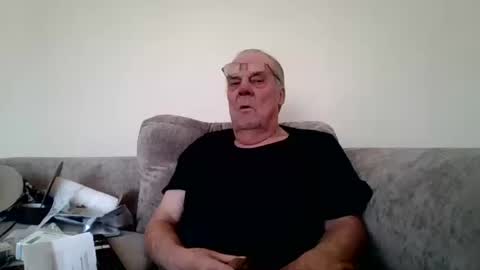 the masturbator online show from January 30, 4:02 pm