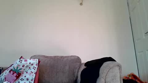 the masturbator online show from February 2, 12:24 pm