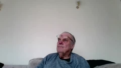 the masturbator online show from February 4, 3:04 pm