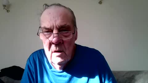 the masturbator online show from February 18, 10:38 am