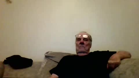 the masturbator online show from March 3, 6:33 pm