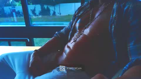 fabxxxl online show from March 9, 8:18 am