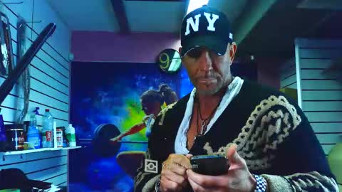 fabxxxl online show from April 14, 7:03 am