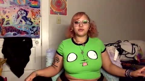 FaeBae online show from October 1, 5:13 am