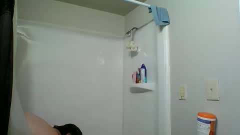 faidra mae online show from January 8, 10:06 pm