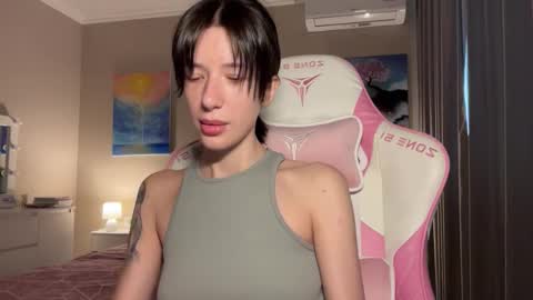 Snapshot of fairy_bloomix chatting on September 17, 11:56 am Bloom online show from September 17, 11:56 am