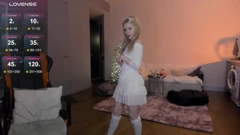 fairy_casey online show from December 1, 7:30 pm
