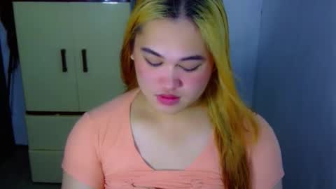 Snapshot of fairy_cuddle chatting on February 22, 5:22 pm call me shanaia online show from February 22, 5:22 pm