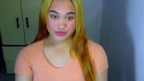 Snapshot of fairy_cuddle chatting on February 26, 6:51 pm call me shanaia online show from February 26, 6:51 pm