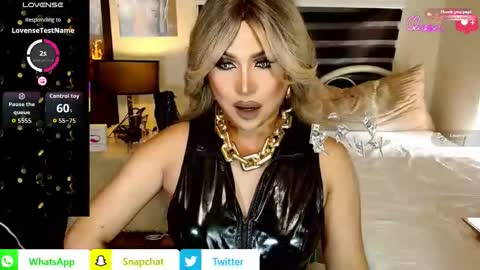 CLAUDIA VALVALERA online show from February 8, 5:22 am