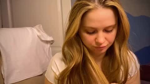 Ilona online show from October 24, 10:44 am