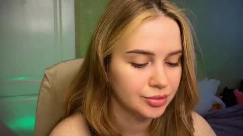 Ilona online show from March 28, 8:25 am