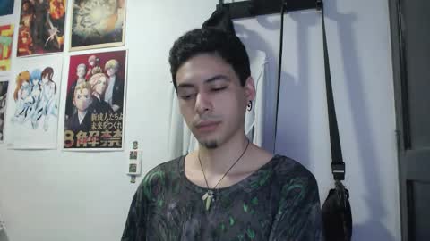 fall_dutt online show from February 12, 5:02 am