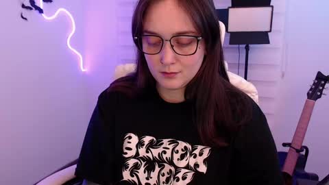 OF fallenag 1 online show from May 25, 4:51 am