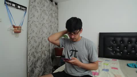 Snapshot of fallgays chatting on October 17, 10:45 pm FallGays online show from October 17, 10:45 pm