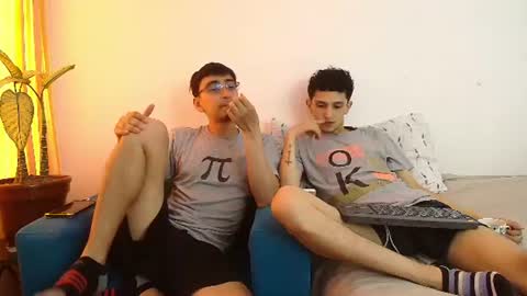 FallGays online show from July 8, 4:11 pm