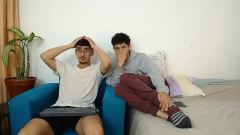FallGays online show from July 26, 3:58 am