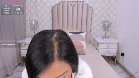 fallon_grey online show from November 19, 8:09 pm