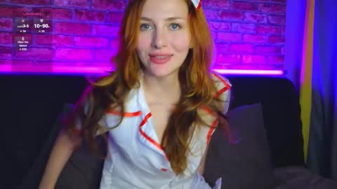 fancymeee online show from November 9, 11:36 pm