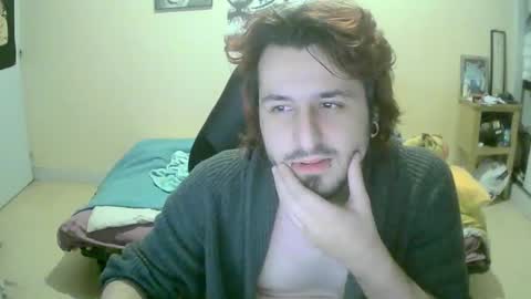 Snapshot of fangtiger chatting on December 11, 11:00 pm Kevin online show from December 11, 11:00 pm