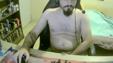 Snapshot of fangtiger chatting on November 7, 10:32 pm Kevin online show from November 7, 10:32 pm