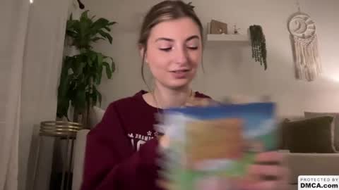 Snapshot of fantasyella chatting on January 27, 6:30 am Ella online show from January 27, 6:30 am