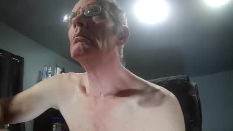 fantasyresort online show from November 18, 4:06 am