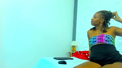 Snapshot of fantasyy_couple_ chatting on September 14, 10:25 am carlos yesica online show from September 14, 10:25 am