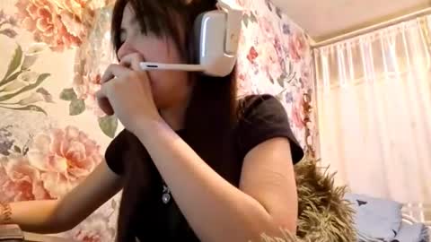 Snapshot of farahdinco chatting on January 14, 10:21 am Alex online show from January 14, 10:21 am