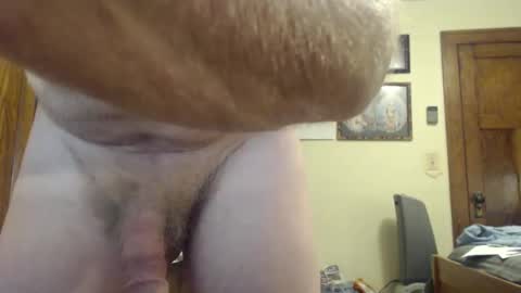 Snapshot of farboy64 chatting on November 13, 5:06 am farboy64 online show from November 13, 5:06 am
