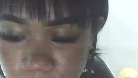 Snapshot of farianna_hot chatting on May 7, 11:21 pm farianna_hot online show from May 7, 11:21 pm