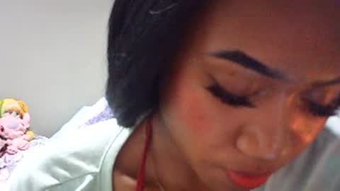 Snapshot of farianna_hot chatting on May 27, 12:18 am farianna_hot online show from May 27, 12:18 am