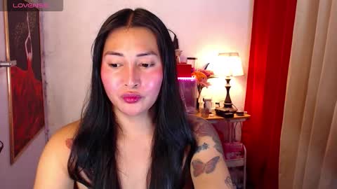 Snapshot of farrah_usan chatting on March 19, 11:58 am farrah_usan online show from March 19, 11:58 am