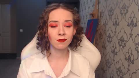 Fascinating   Eyes online show from May 27, 6:38 pm