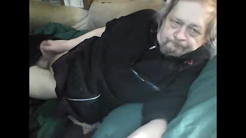 HoneyCumJuice4U online show from April 6, 10:22 pm