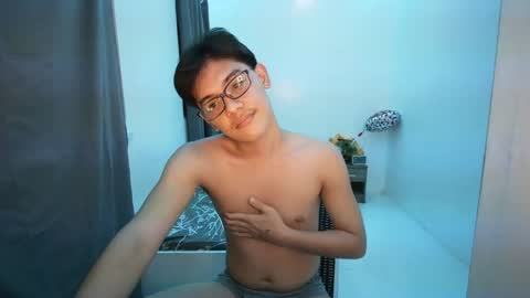 Snapshot of fastfucker_22 chatting on March 9, 1:26 pm fastfucker_22 online show from March 9, 1:26 pm