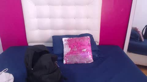 fat_naughtyass online show from February 24, 2:53 am