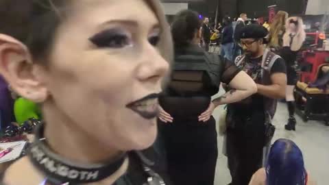  Lily  Waifu  online show from October 26, 8:48 pm