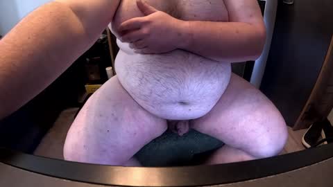 fatchubbybearguy online show from April 17, 9:12 am