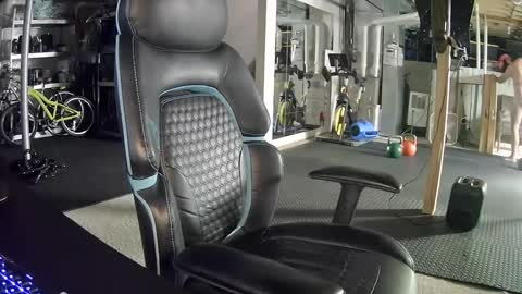 fatdick4u2c81 online show from October 3, 3:42 pm