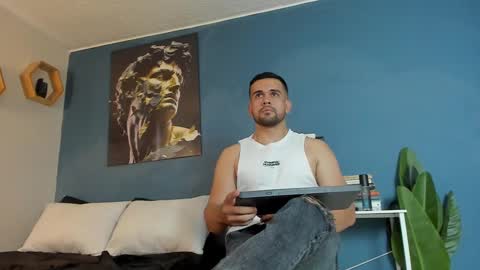 M A T  T E O online show from February 28, 8:50 pm