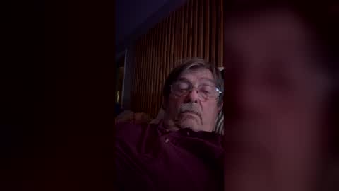 fatdickad online show from December 22, 6:21 am