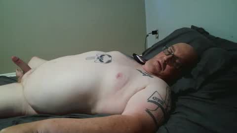 Snapshot of fatlosergooner chatting on July 3, 11:55 pm fatlosergooner online show from July 3, 11:55 pm