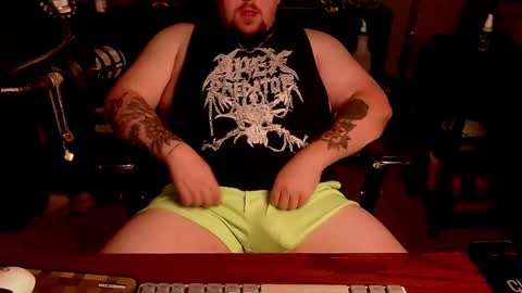 Snapshot of fatstronglegend chatting on May 17, 3:15 am fatstronglegend online show from May 17, 3:15 am